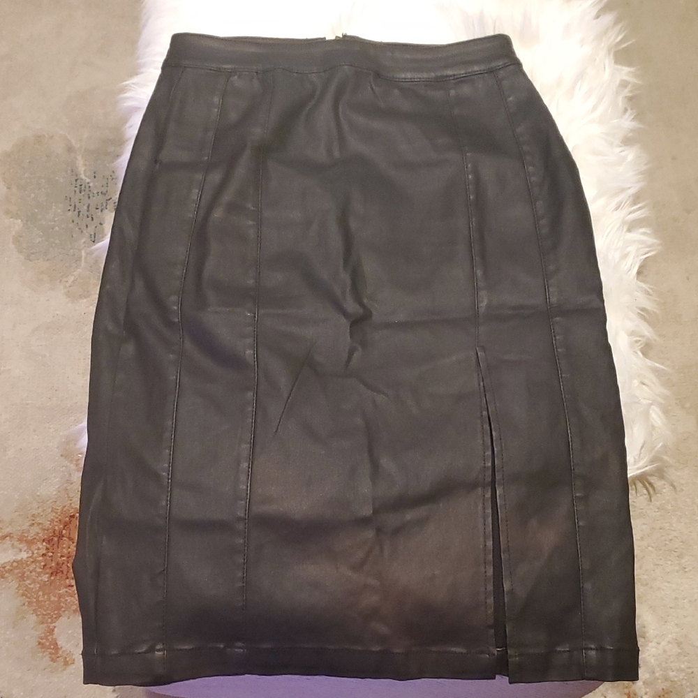 Elegant Black Pencil Skirt with Slit, Spandex